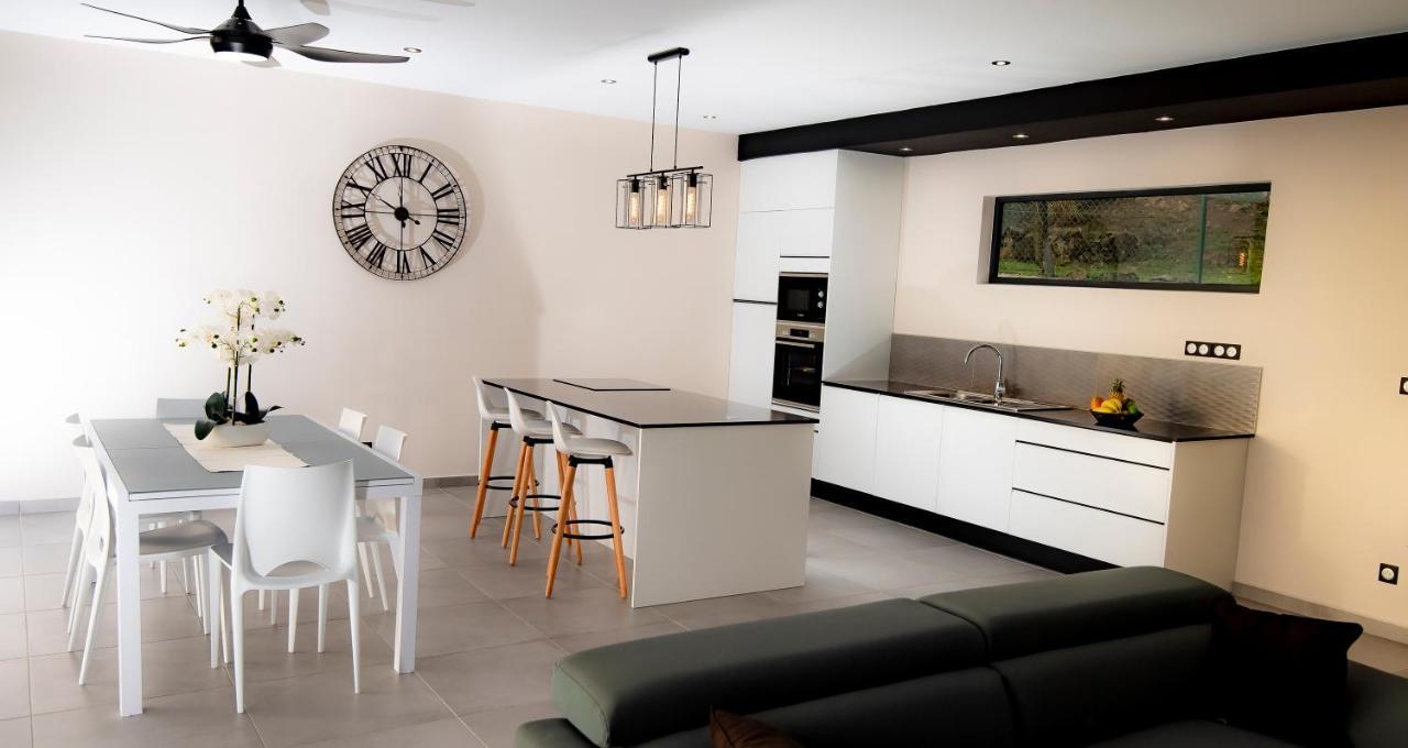 Villa Lembah Giri Villas 5***** บูญองต์ ภายนอก รูปภาพ